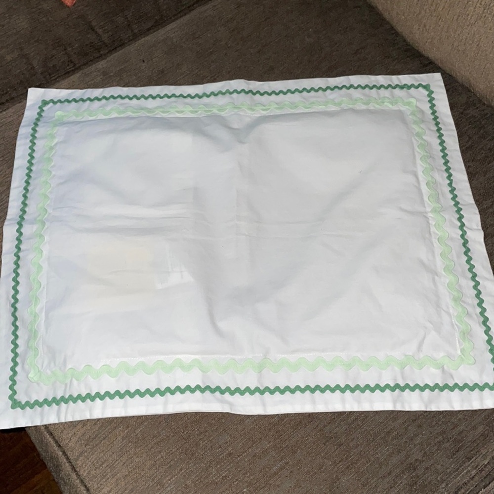 Pottery Barn Kids Pillowcase - Picture 2 of 7